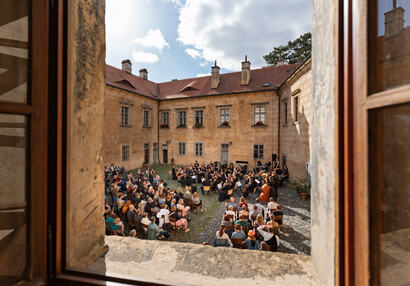 Symfonický orchestr Liberec na nádvoří 2026